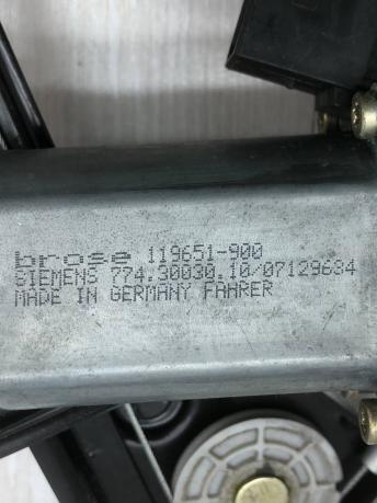 Стеклоподъемник передний правый Mercedes W215 А2157200446 А2157200446