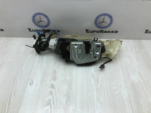 Замок правой двери Keyless Go Mercedes W215 А2157201435 А2157201435