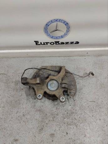 Поворотный кулак левый Mercedes W639 A6393301932