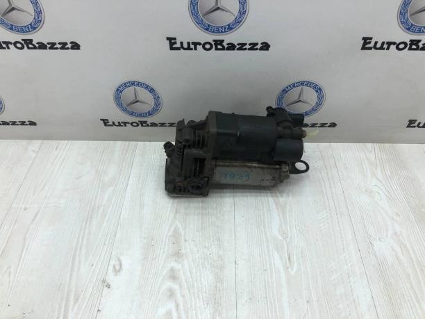 Компрессор пневмоподвески Mercedes W251 A2513202404