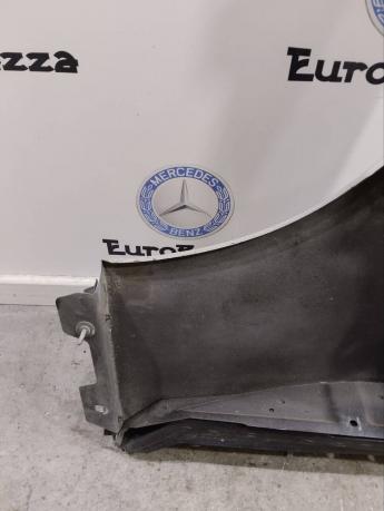 Крыло переднее правое Mercedes W219 A2198800818