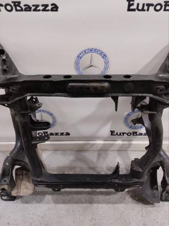 Подрамник передний Mercedes W251 A2513300158