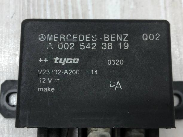 Блок управления высоким током Mercedes W211 А0025423819 А0025423819