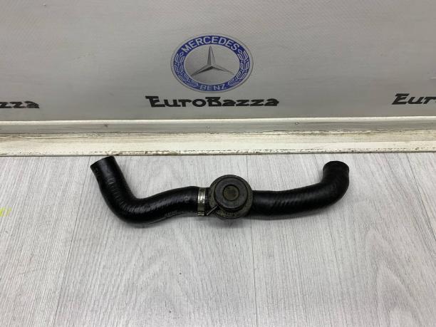 Клапан EGR с патрубками Mercedes М111 A0021405560