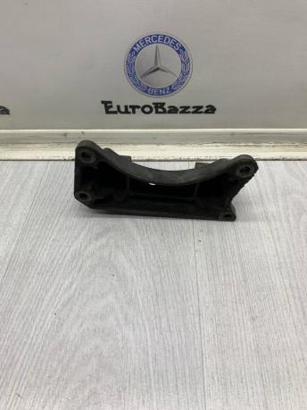 Крепление подушки коробки Mercedes W203 A1402421340