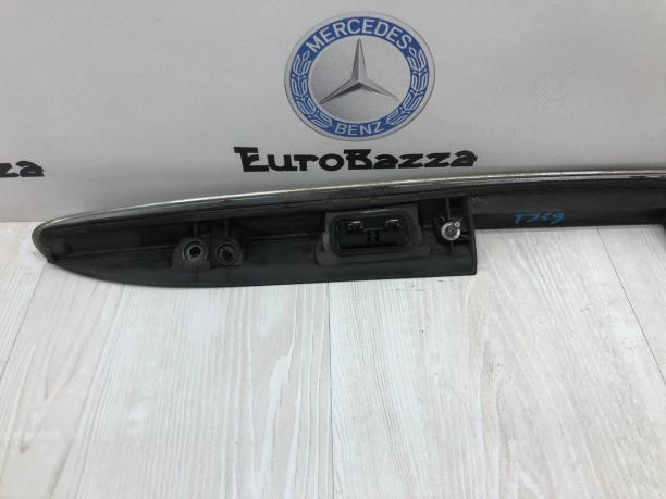 Хромированный молдинг багажника Mercedes W251 A2517400593