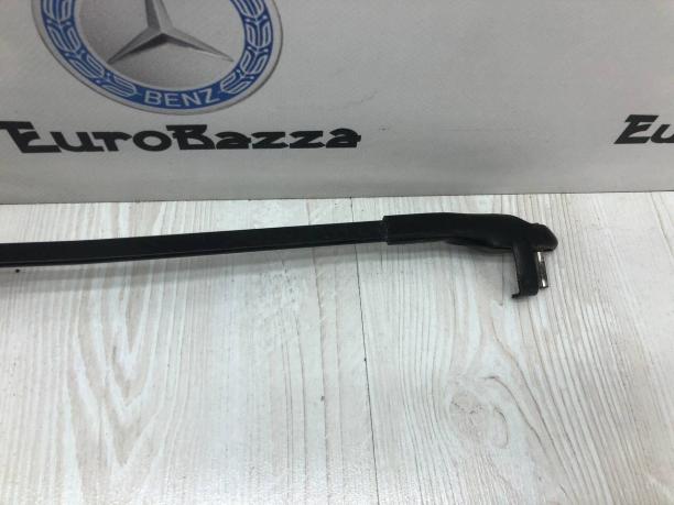 Донор для поводока левого Mercedes W221 A2218200144