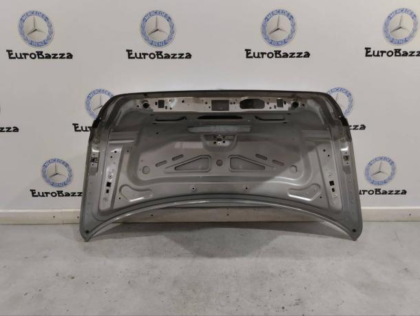 Крышка багажника Mercedes W211 A2117500075