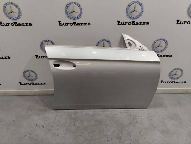 Дверь передняя правая Mercedes W219 A2197200205