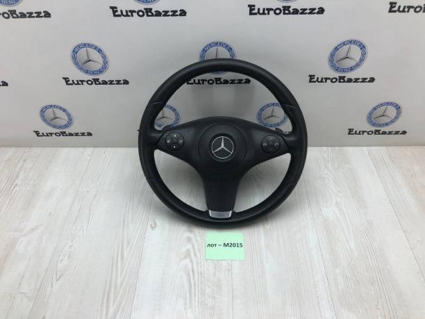 Руль с лепестками Mercedes A2304602218