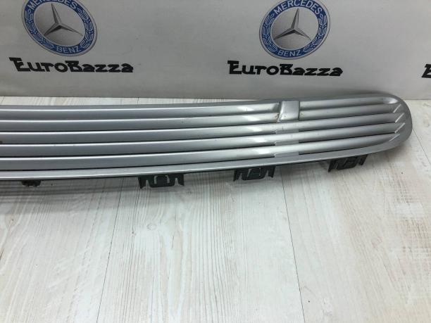 Накладка капота Mercedes W220 A2208800205