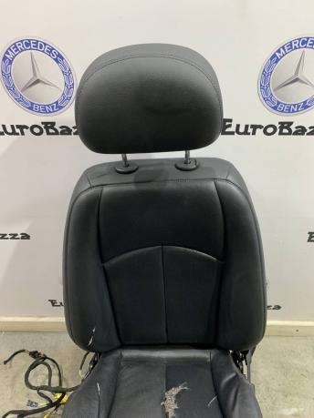 Пассажирское сидение Mercedes W211 A2119103851