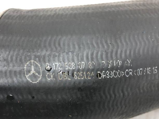 Патрубок интеркулера левый Mercedes R172 A1725280782