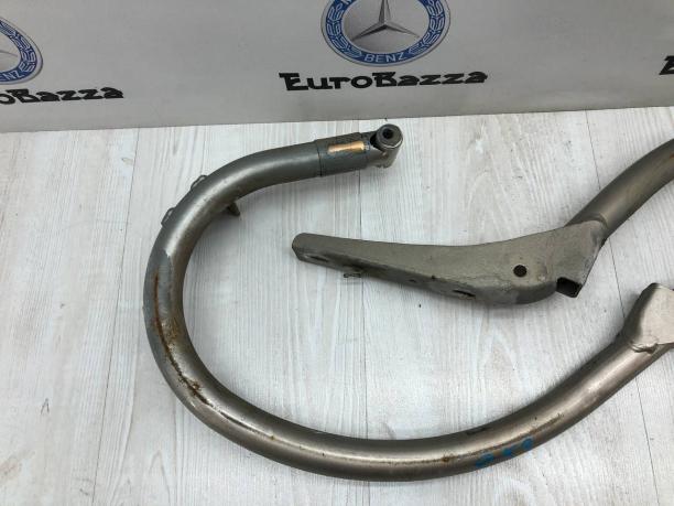 Петля крышки багажника Mercedes W203 A2037500128