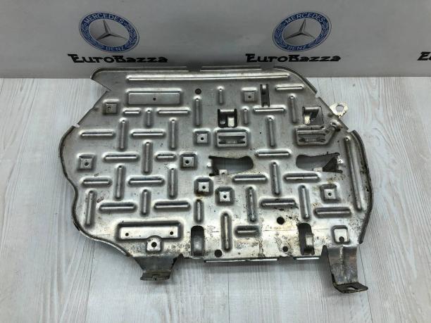 Кронштейн блоков управления Mercedes W203 A2036841037