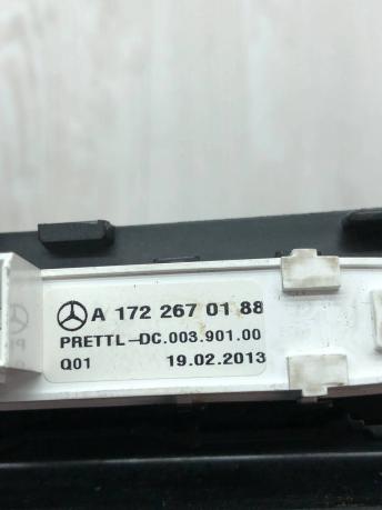 Накладка центральной консоли Mercedes R172 А1726801936 А1726801936