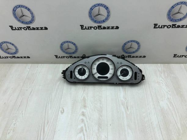 Приборка Mercedes W219 Рестайлинг A2195401047