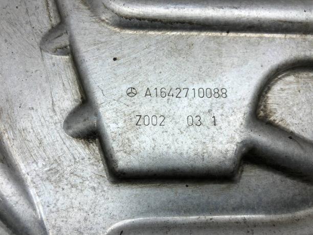 Крепление блока ISM АКПП Mercedes X164 A1642710088