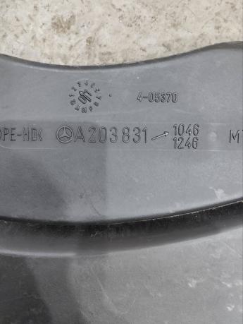 Воздуховод печки задний Mercedes W203 A2038311046