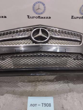 Бампер передний с решеткой Mercedes W218 AMG A2188800740