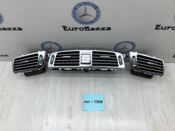 Дефлектор отопителя Mercedes W218 A2188300054