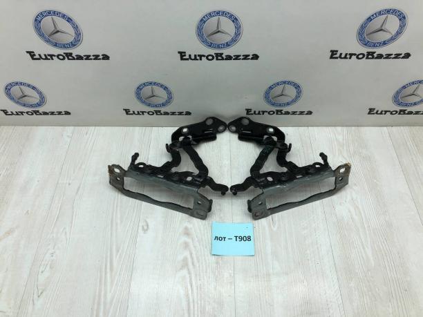 Петля капота Mercedes W218 A2048800728