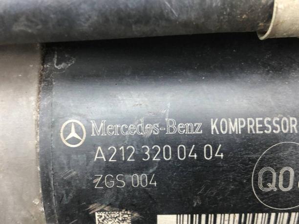 Компрессор пневмоподвески Mercedes W218 A2123200404