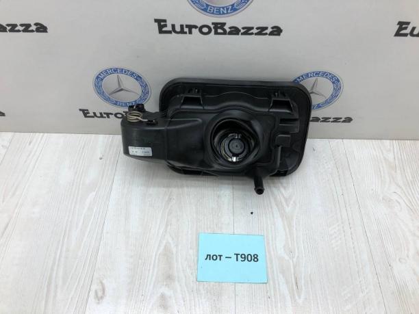 Лючок бензобака Mercedes W218 A0005846517