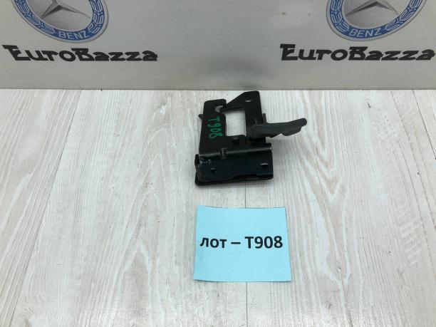 Крюк замка капота Mercedes W218 A2188800064