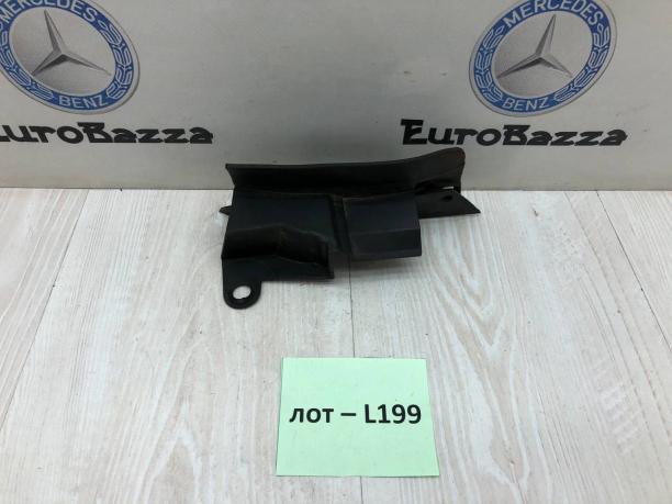 Накладка на порог задняя правая Mercedes W203 A2036980854