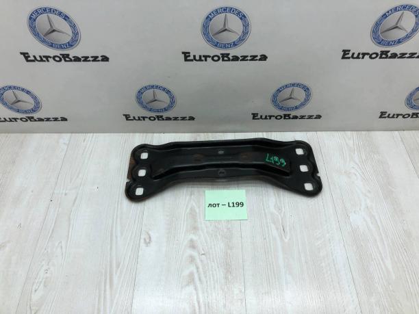 Кронштейн АКПП Mercedes W203 A2032420601