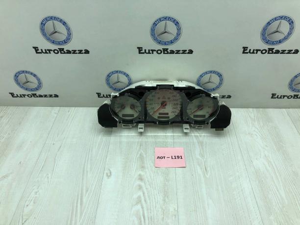 Приборная панель Mercedes R170 A1706800336