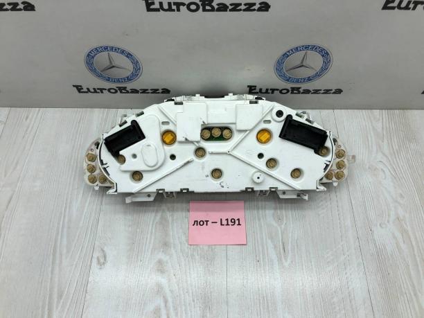 Приборная панель Mercedes R170 A1706800336