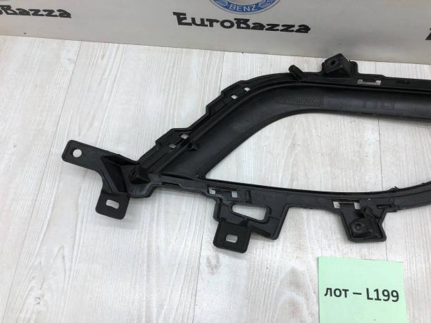 Оправа правой ПТФ Hyundai i30 2012-2017 86564-A6030