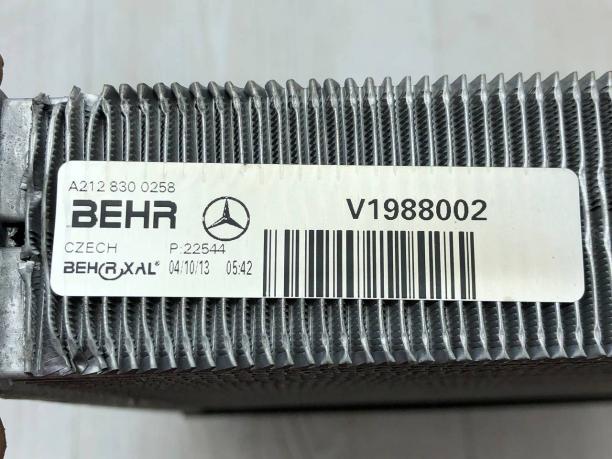 Испаритель кондиционера Mercedes W218 A2128300258