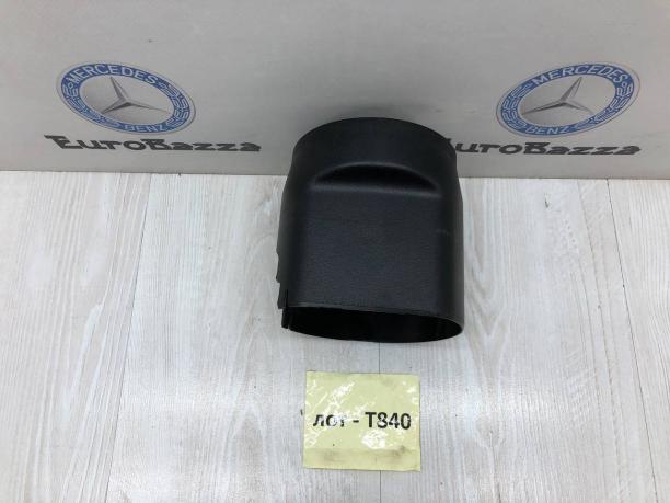 Кожух рулевой колонки Mercedes W218 A2024620123