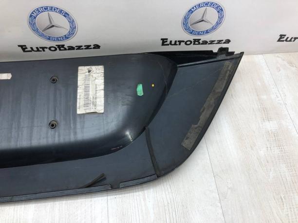 Накладка крышки багажника Mercedes W209 A2097500081