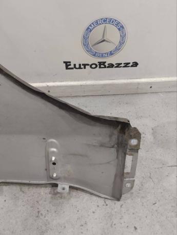 Переднее левое крыло Mercedes W220 A2208800318