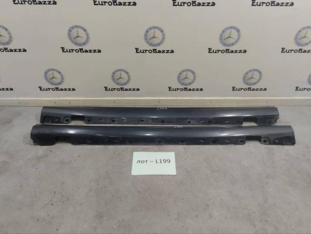 Накладка порога пластиковая Mercedes W203 А2036981354 А2036981354