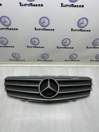 Решетка радиатора Mercedes R230 A2308850825