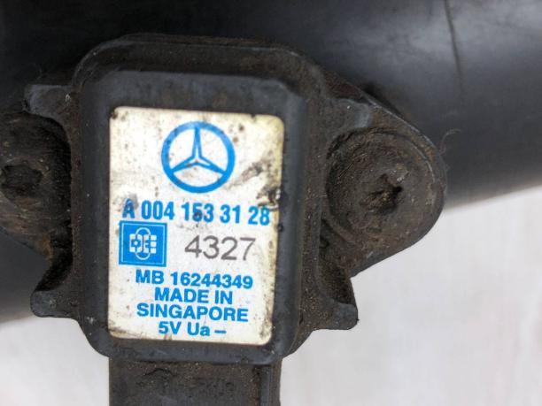 Патрубок интеркулера Mercedes W639 A6460901837