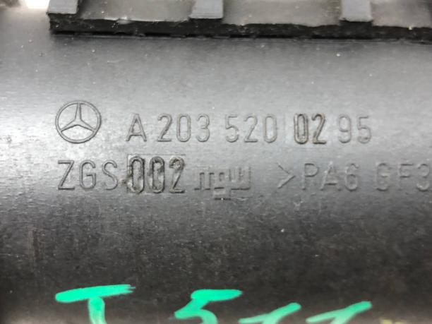 Патрубок интеркулера Mercedes Om646 A2035200295