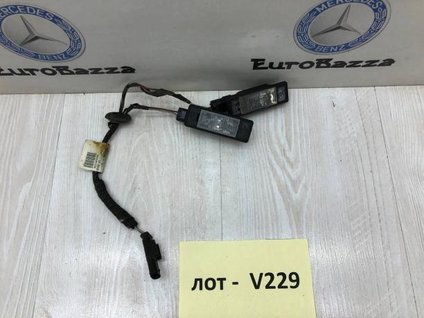 Фонарь подсветки номера Mercedes W906 A6398200256