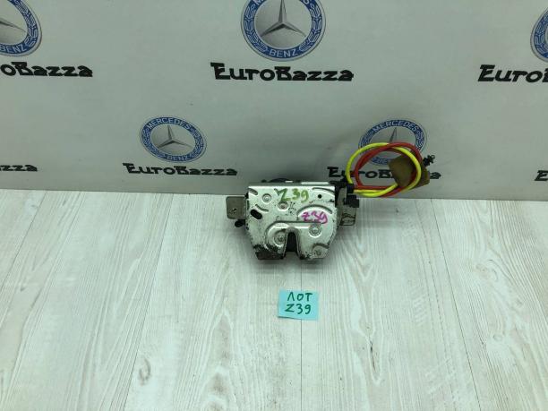 Замок багажника Mercedes W211 Универсал A2117400036