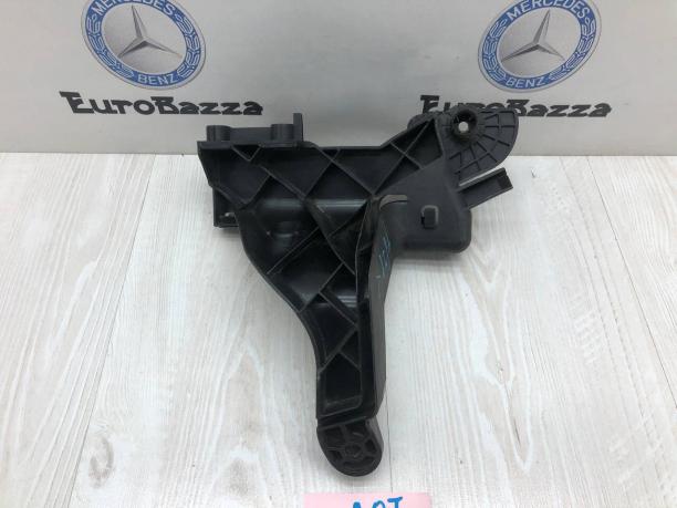 Кронштейн складной крыши левый Mercedes R171 A1719630114