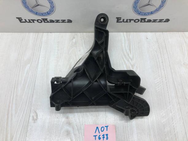 Кронштейн складной крыши левый Mercedes R171 A1719630114