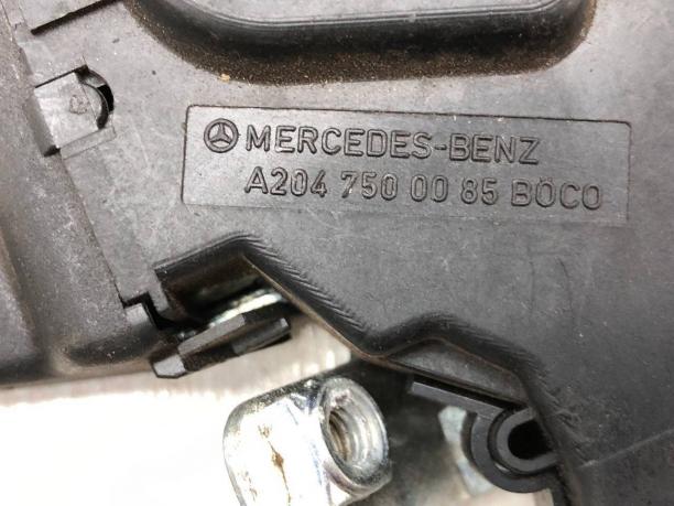 Замок крышки багажника Mercedes W204 A2047500085