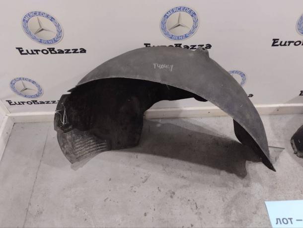 Подкрылок задний Mercedes W251 A2518800505