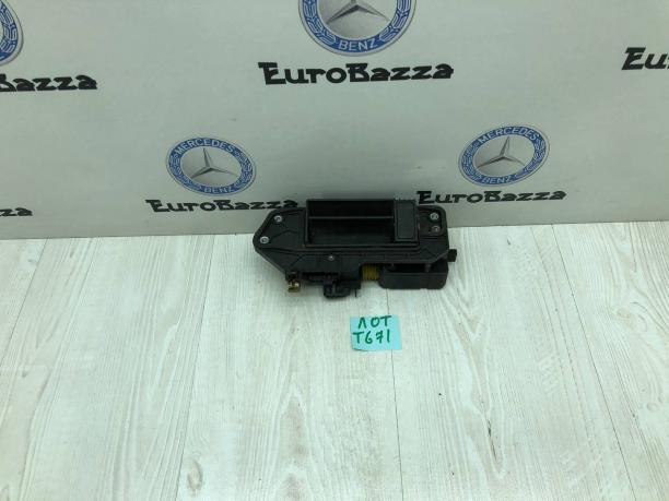 Ручка открытия крышки багажника Mercedes W211 A2117400093