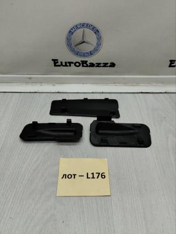 Накладка капота Mercedes W202 A2028890125